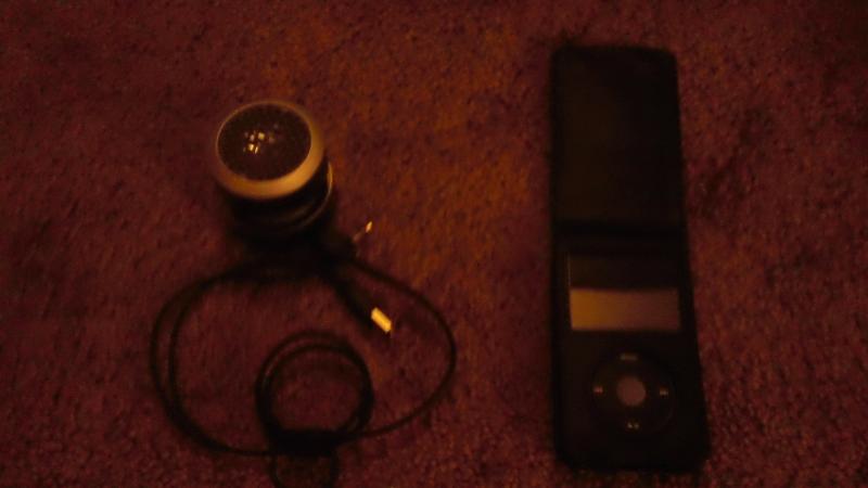 iPod w/ Portable Speaker