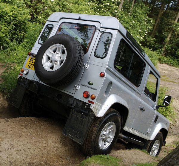 Land Rover Defender 90 2 copy