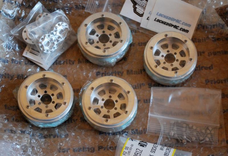 Locked Up RC's Giveaway & Next Team Driver Contest - Win a set of 1.9" Beadlock wheels!!!