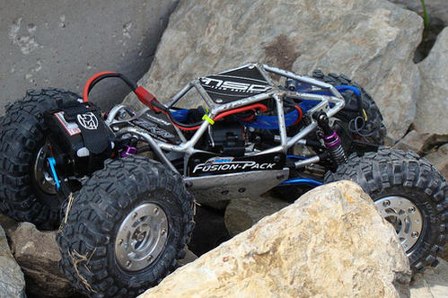 My current 1.9 comp crawler.  Metal Fume Fabrication "Skunk" with MSD 1.9 4-Dyce.