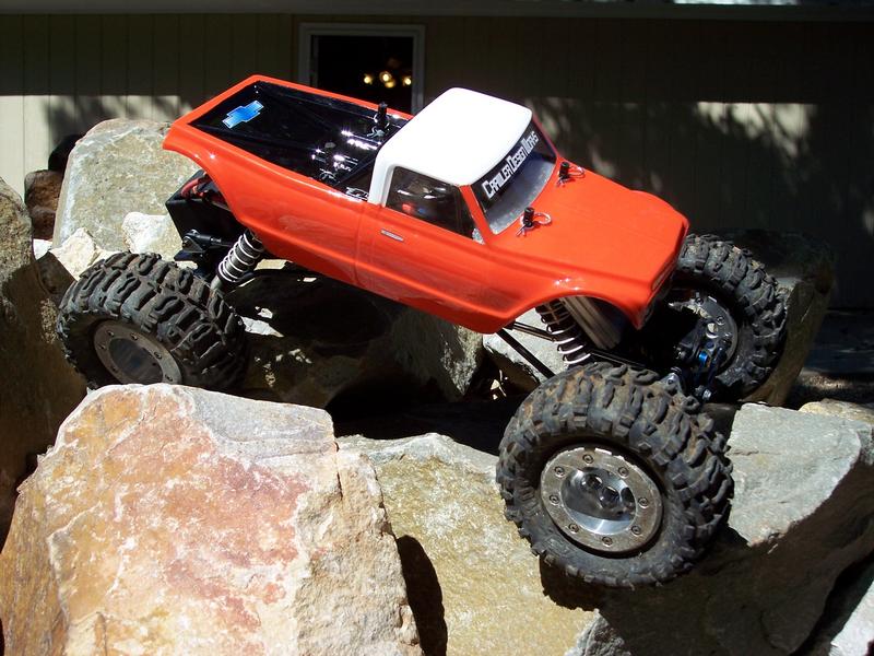 My current 2.2 comp crawler. Gate Keeper designs GC2 chassis in aluminum. TLT axles, Axial trans, DNA dig, etc, etc.