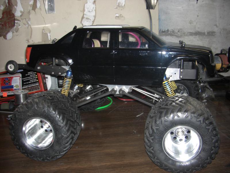 My First KYOSHO
"MAD ARMOR"
Made in 2001 i think