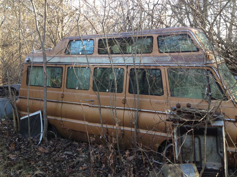 Old 1:1 Dodge camper. Thought about putting a front diff and transfer case in it. Would be cool to show up to a comp in this. (Let me know if you want