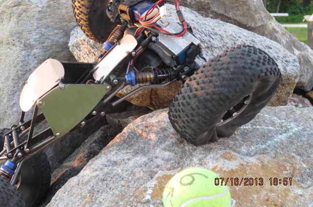 ROCK CRAWLING 057