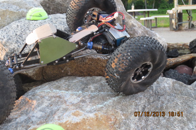 ROCK CRAWLING 060