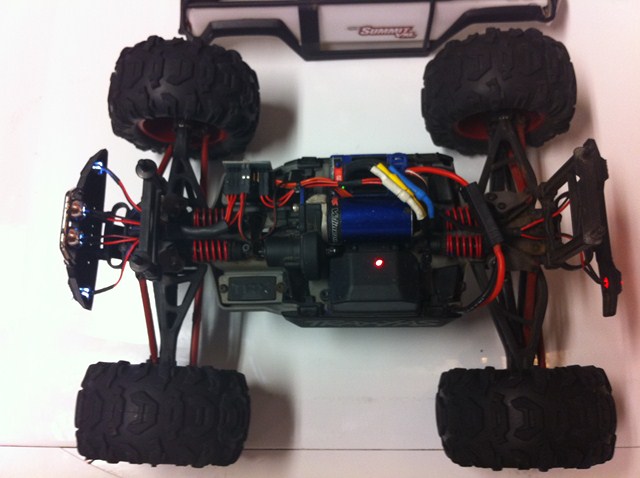 Traxxas Summit 1/16 with KC_Jones light kits. $12