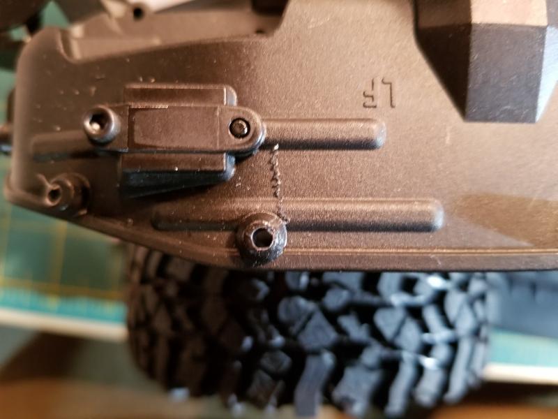 TRX4 inner fender drilled for extensions 8081