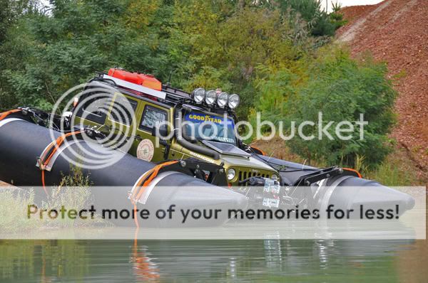 Jeep-Floats.jpg