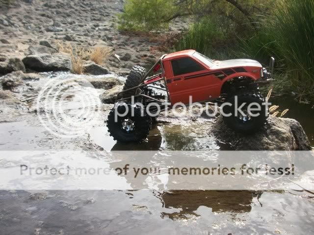 Hiluxattheriverbed010.jpg