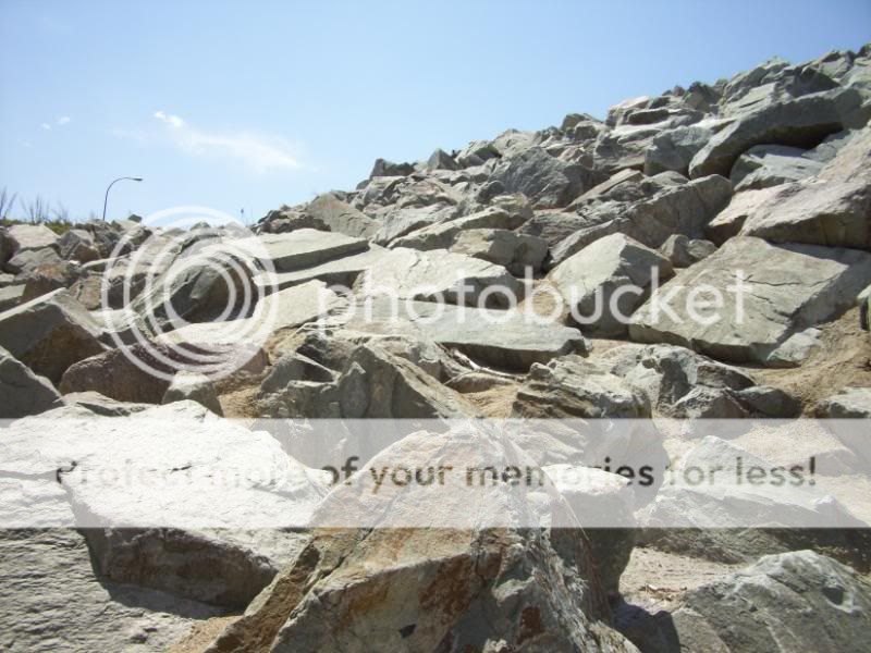 rocks005.jpg