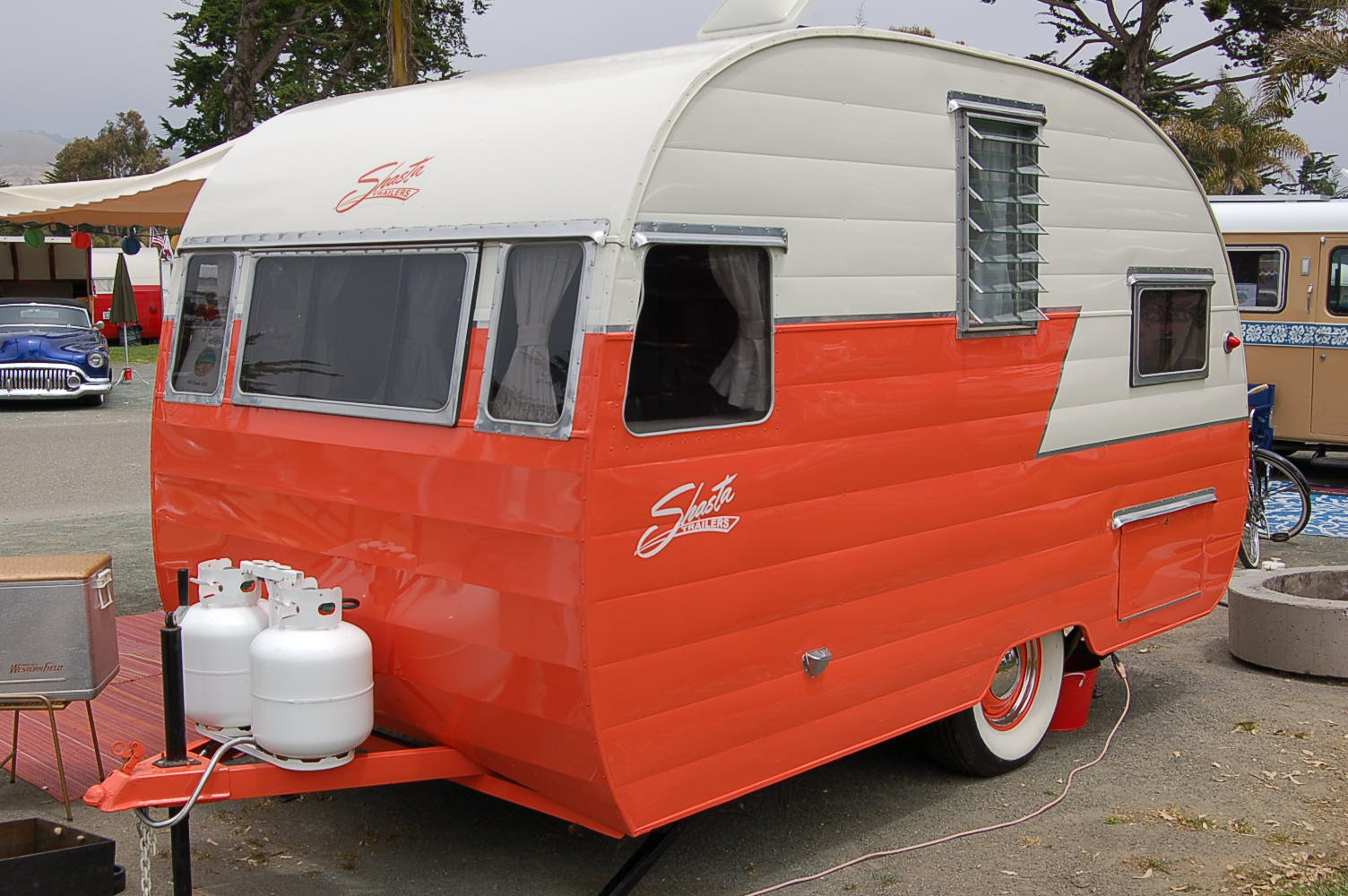 1956-shasta-1400-trailer03.jpg